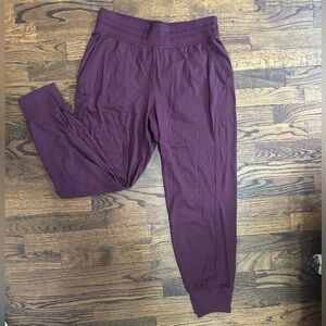 lululemon ready to rulu jogger 28”